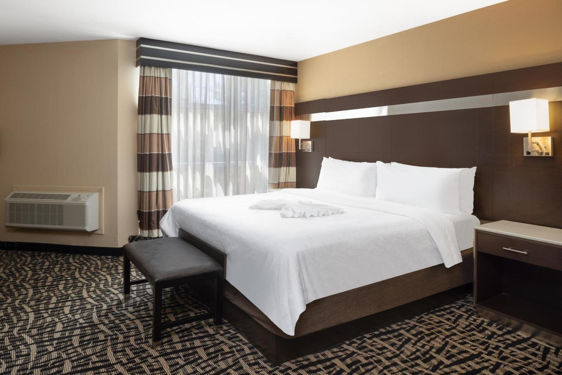 Holiday Inn Poughkeepsie by IHG photo 40