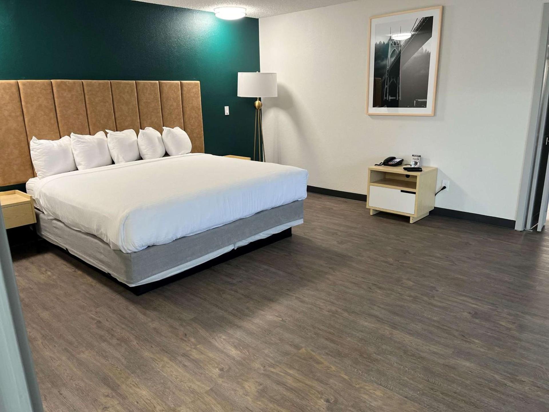 Best Western Portland West Beaverton photo 42