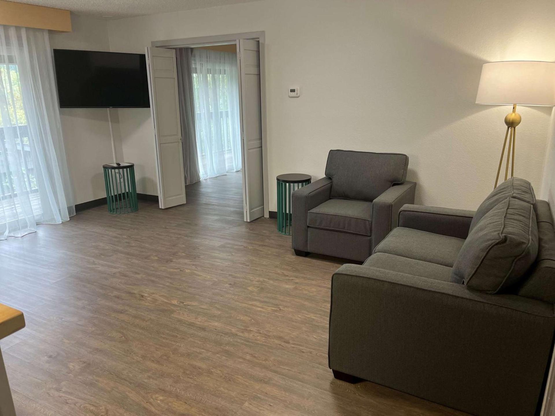 Best Western Portland West Beaverton photo 43