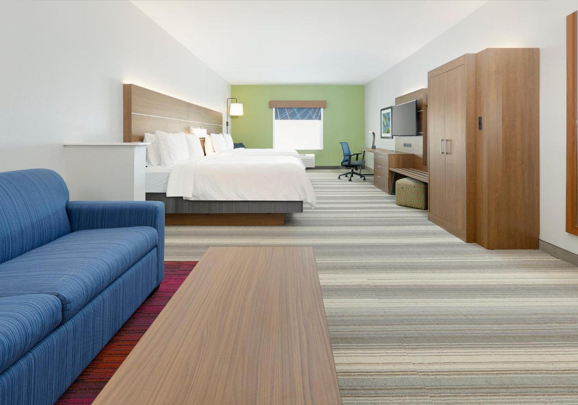Holiday Inn Express & Suites - Denton North by IHG photo 34