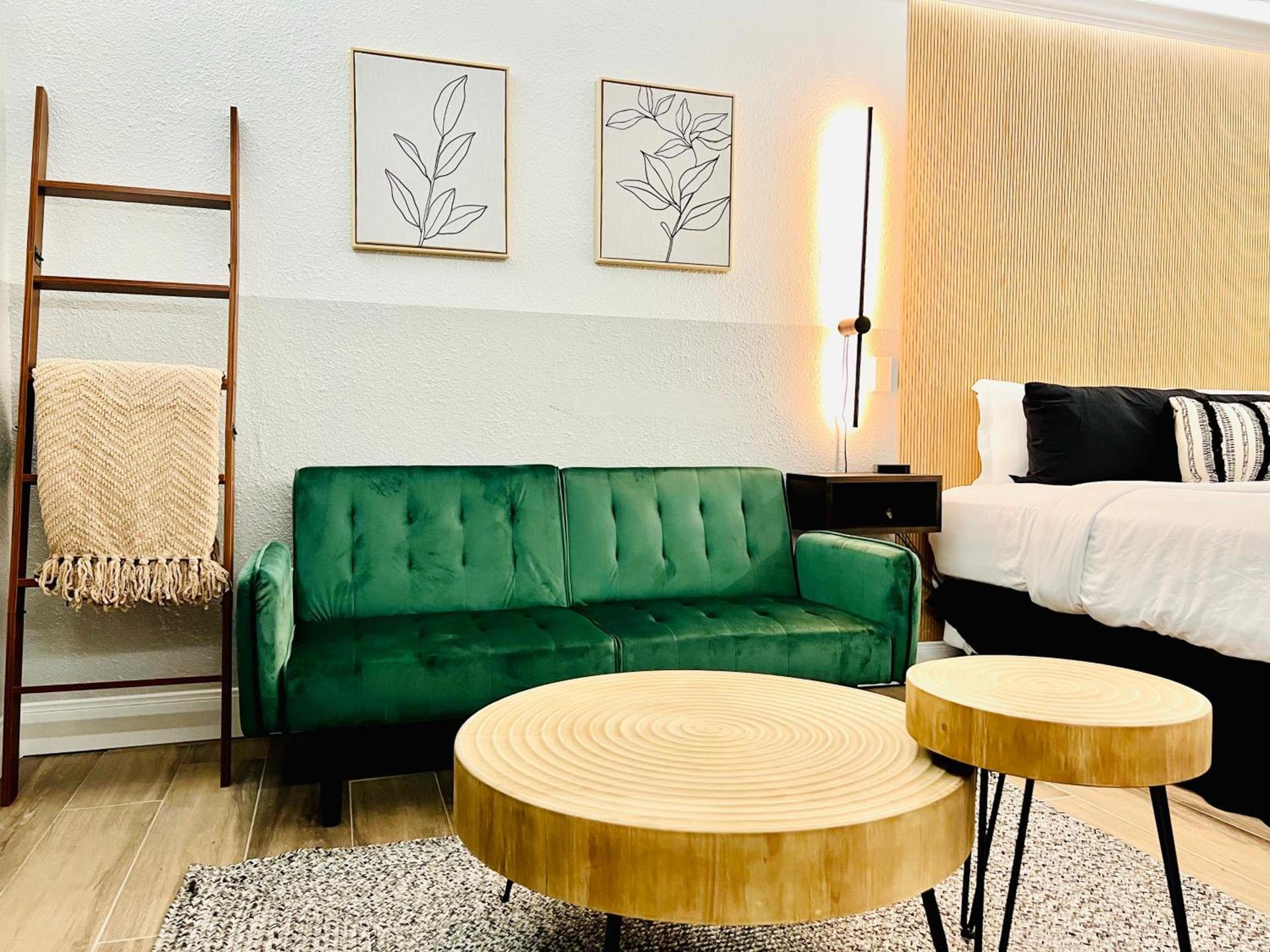 The Westerner - Extended Stay photo 86