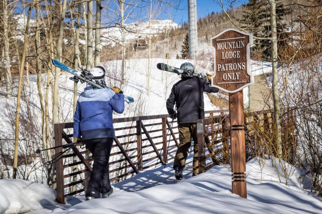 Blue Collar Boutique: Affordable Adventure photo 27