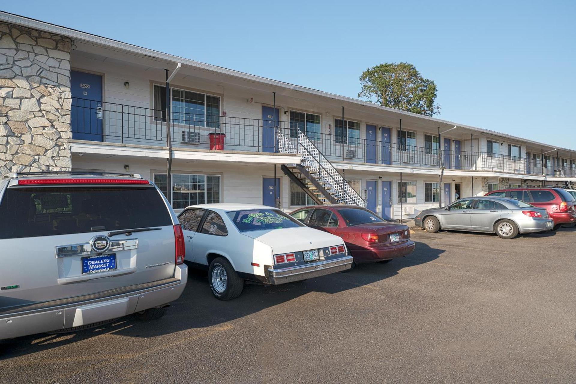 OYO Hotel St Helens OR photo 40