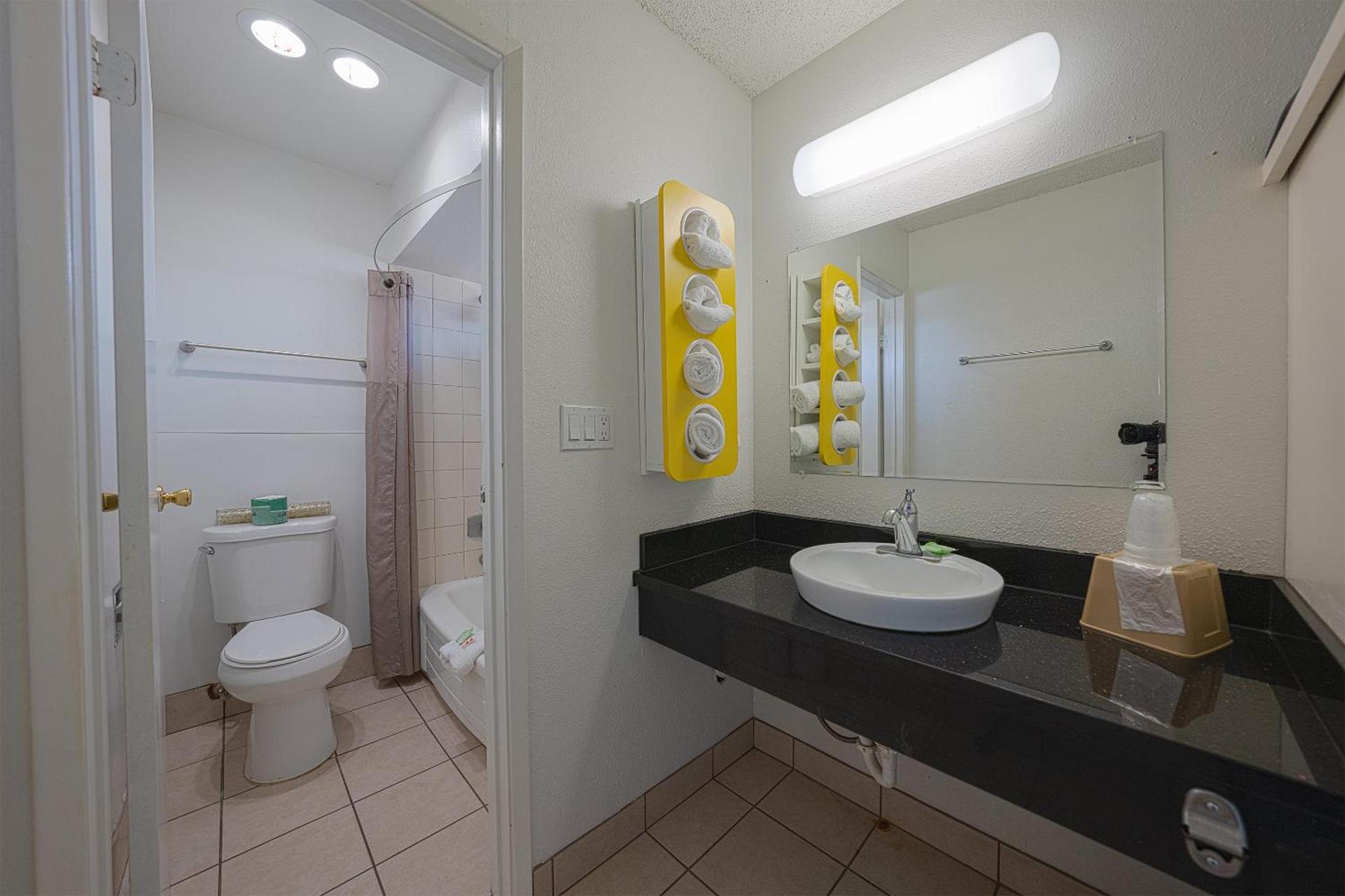 OYO Hotel St Helens OR photo 78