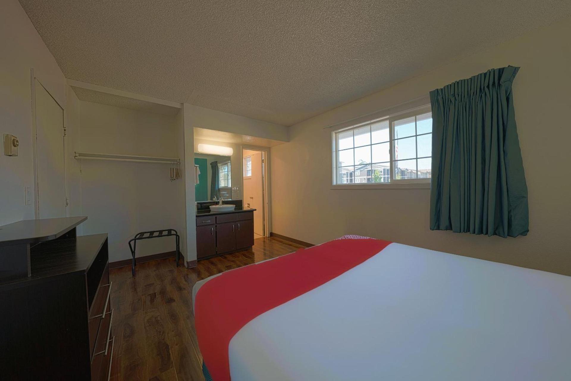OYO Hotel St Helens OR photo 95