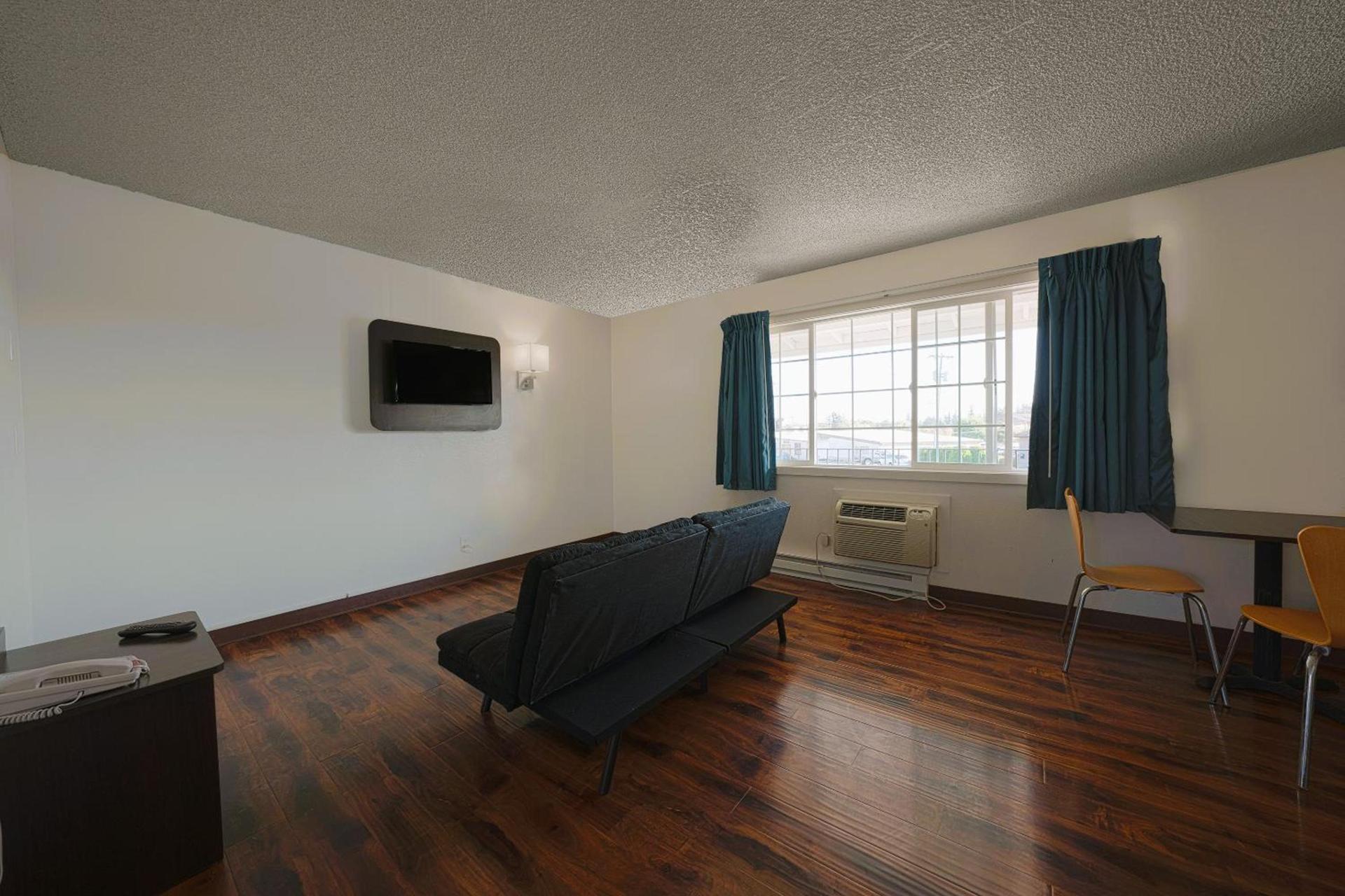 OYO Hotel St Helens OR photo 88