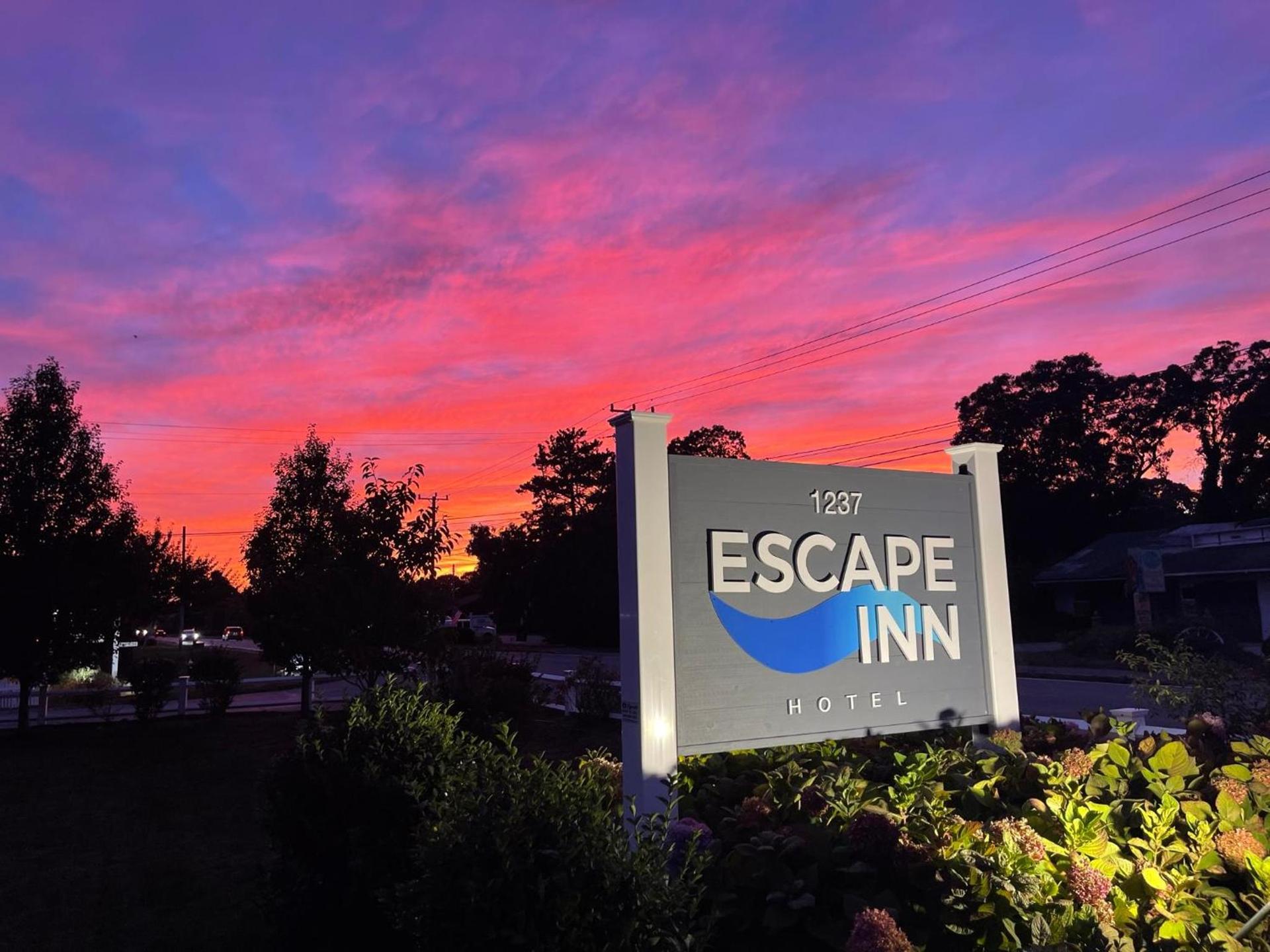 The Escape Inn photo 11