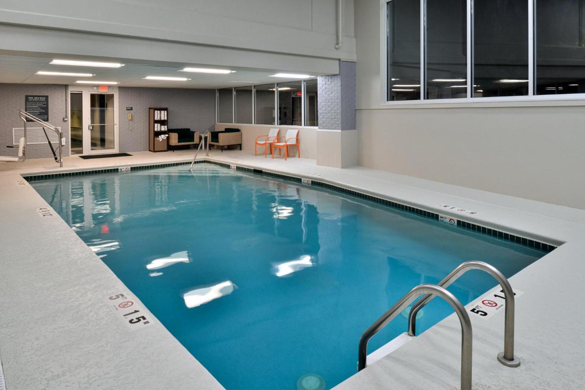 Holiday Inn Hotel & Suites Overland Park-Convention Center by IHG photo 40
