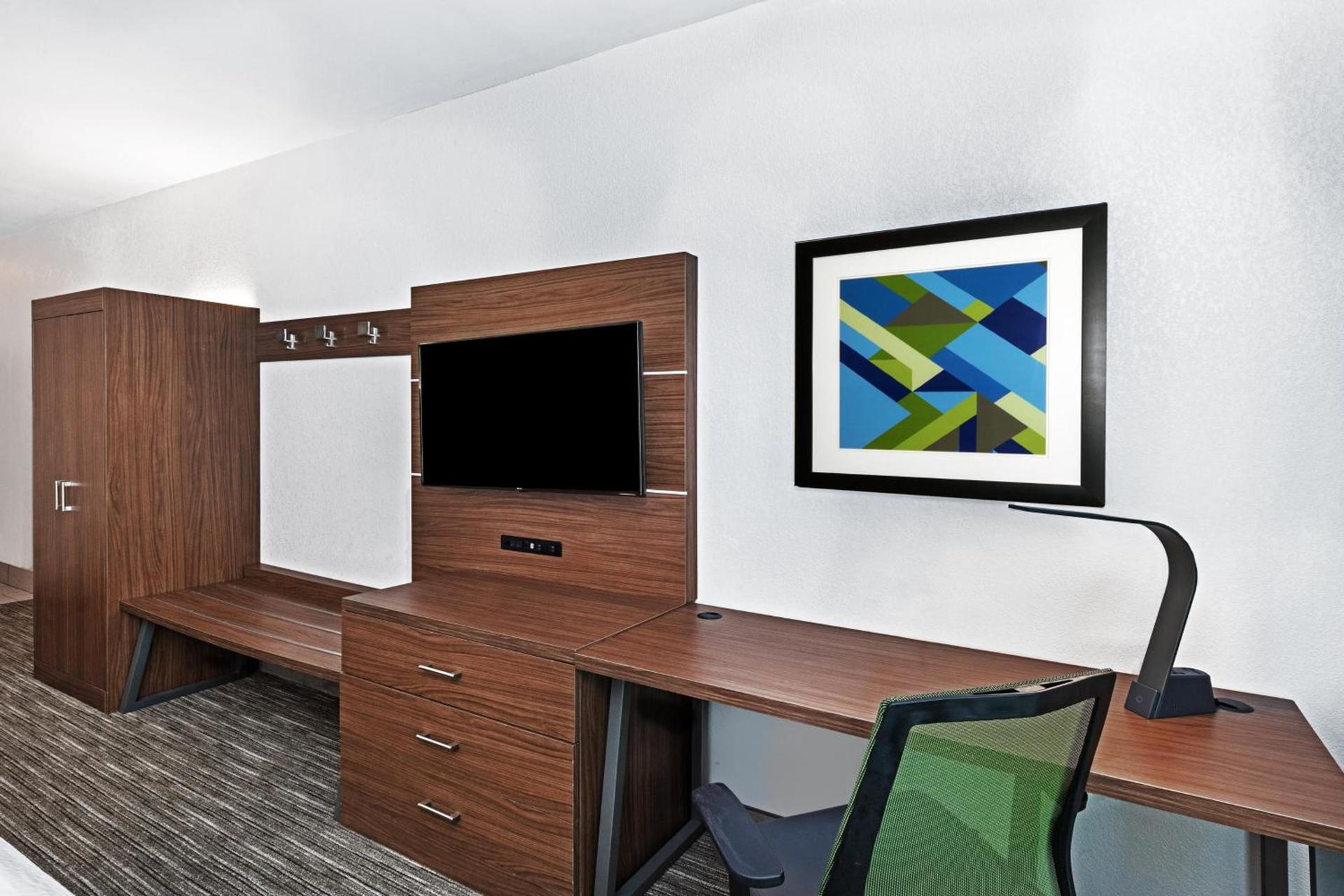 Holiday Inn Express & Suites Lafayette South by IHG photo 58