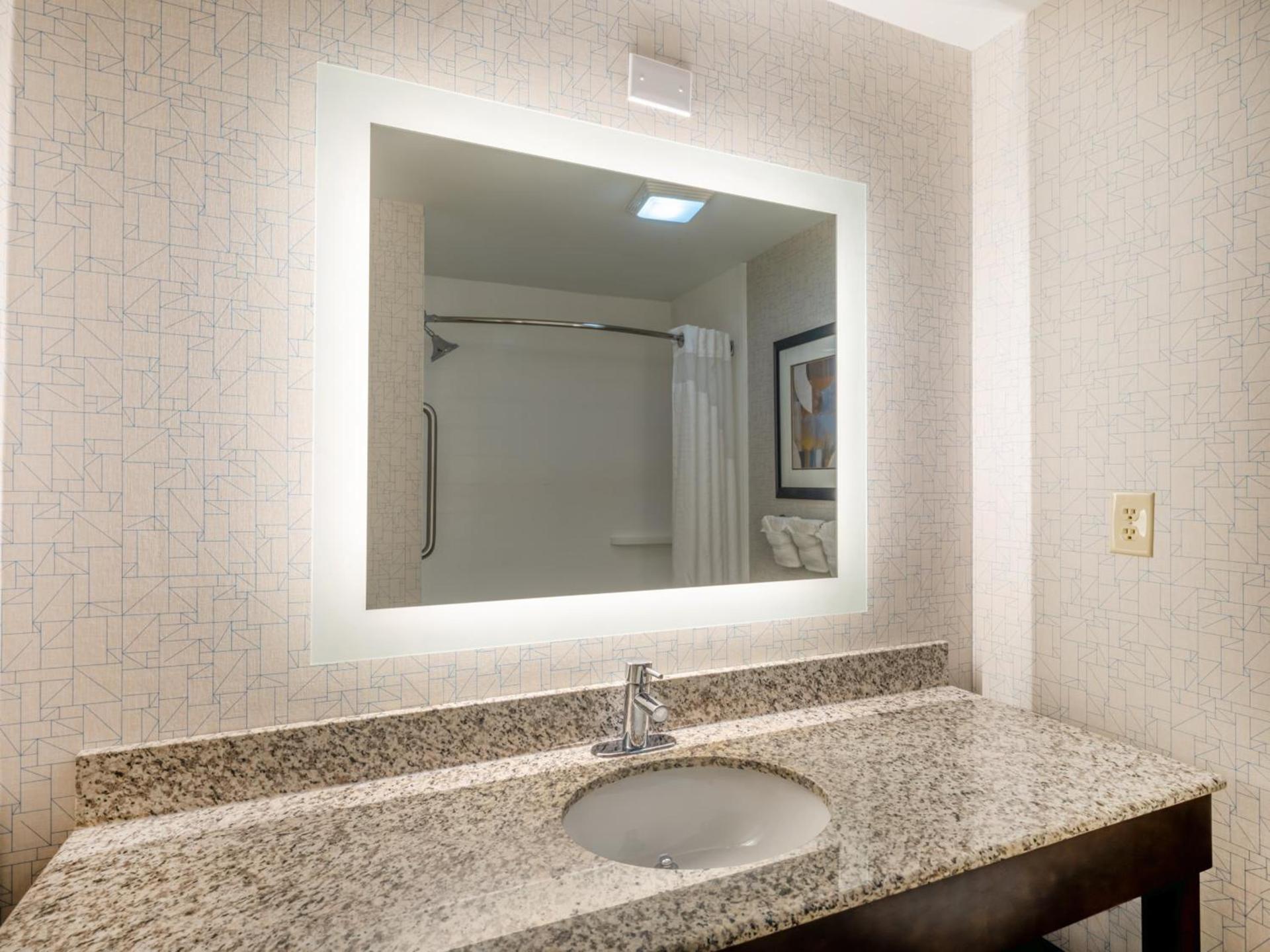 Holiday Inn Express Gas City by IHG photo 39