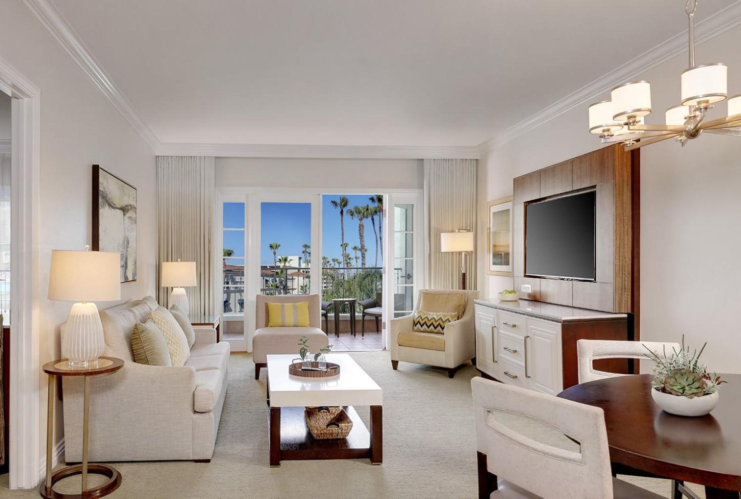 Balboa Bay Resort photo 38