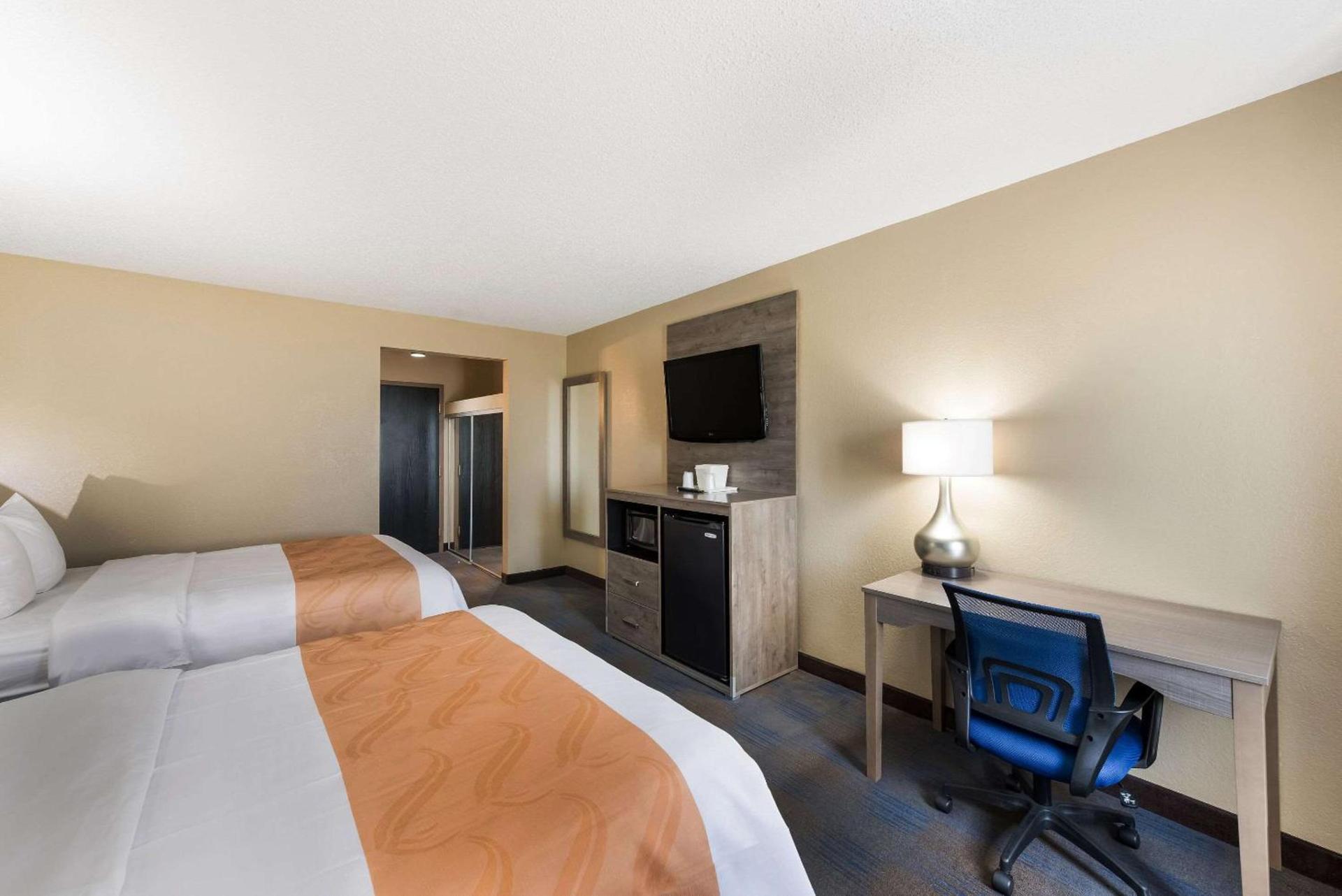Quality Inn Upper Sandusky photo 9