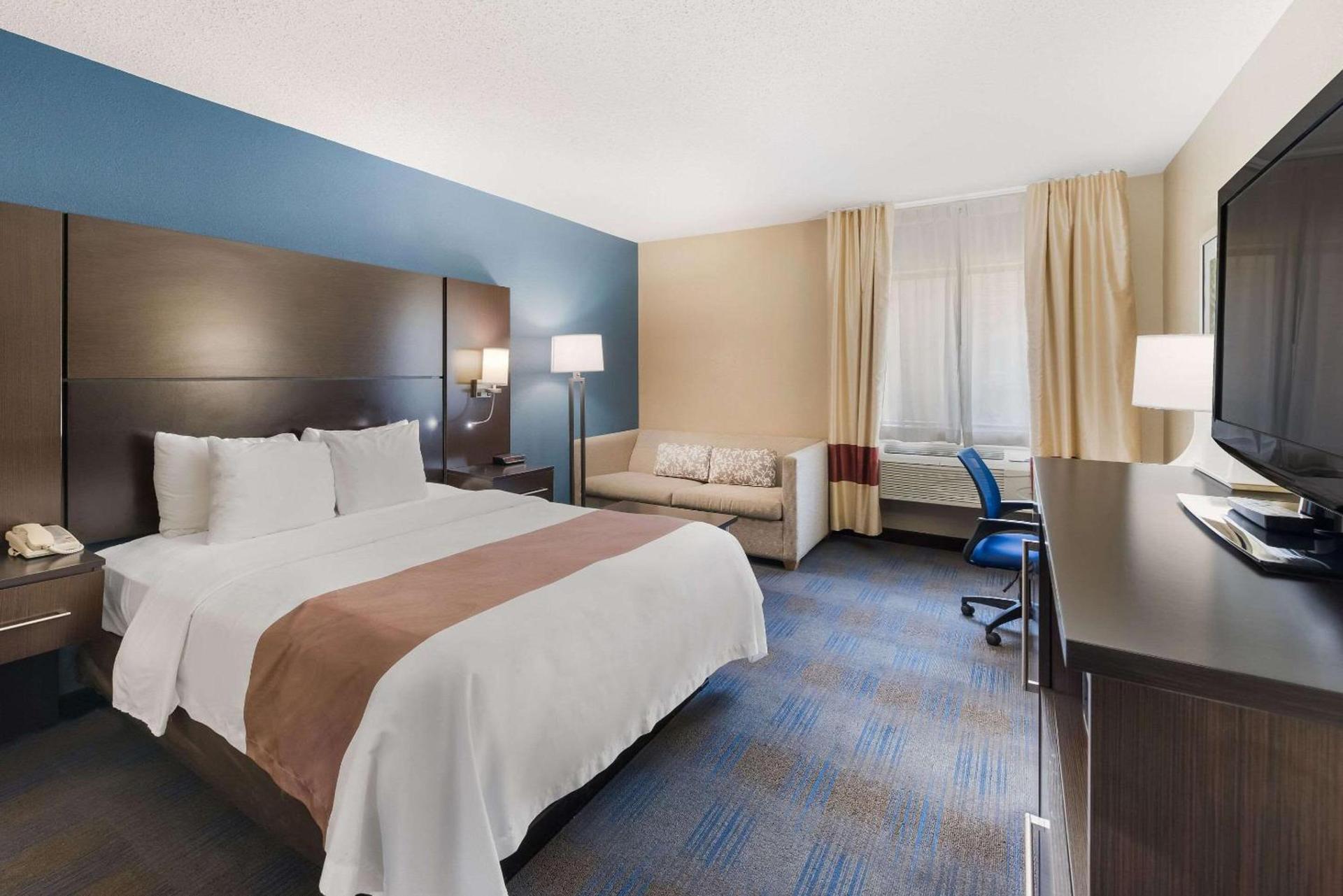 Quality Inn Upper Sandusky photo 10