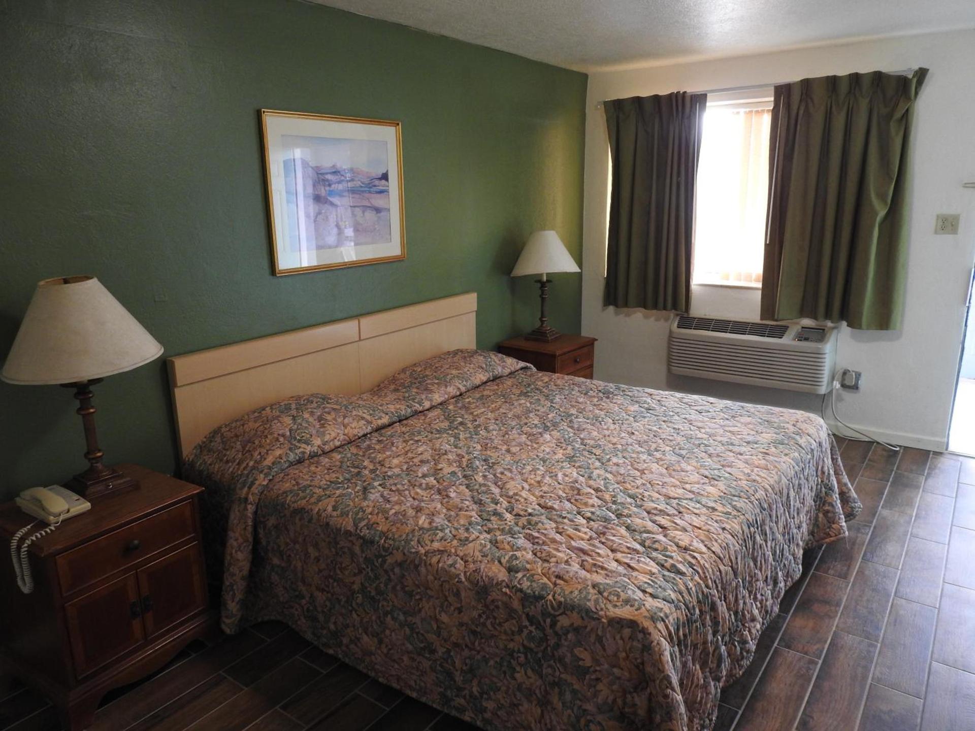 Downtown Inn photo 72