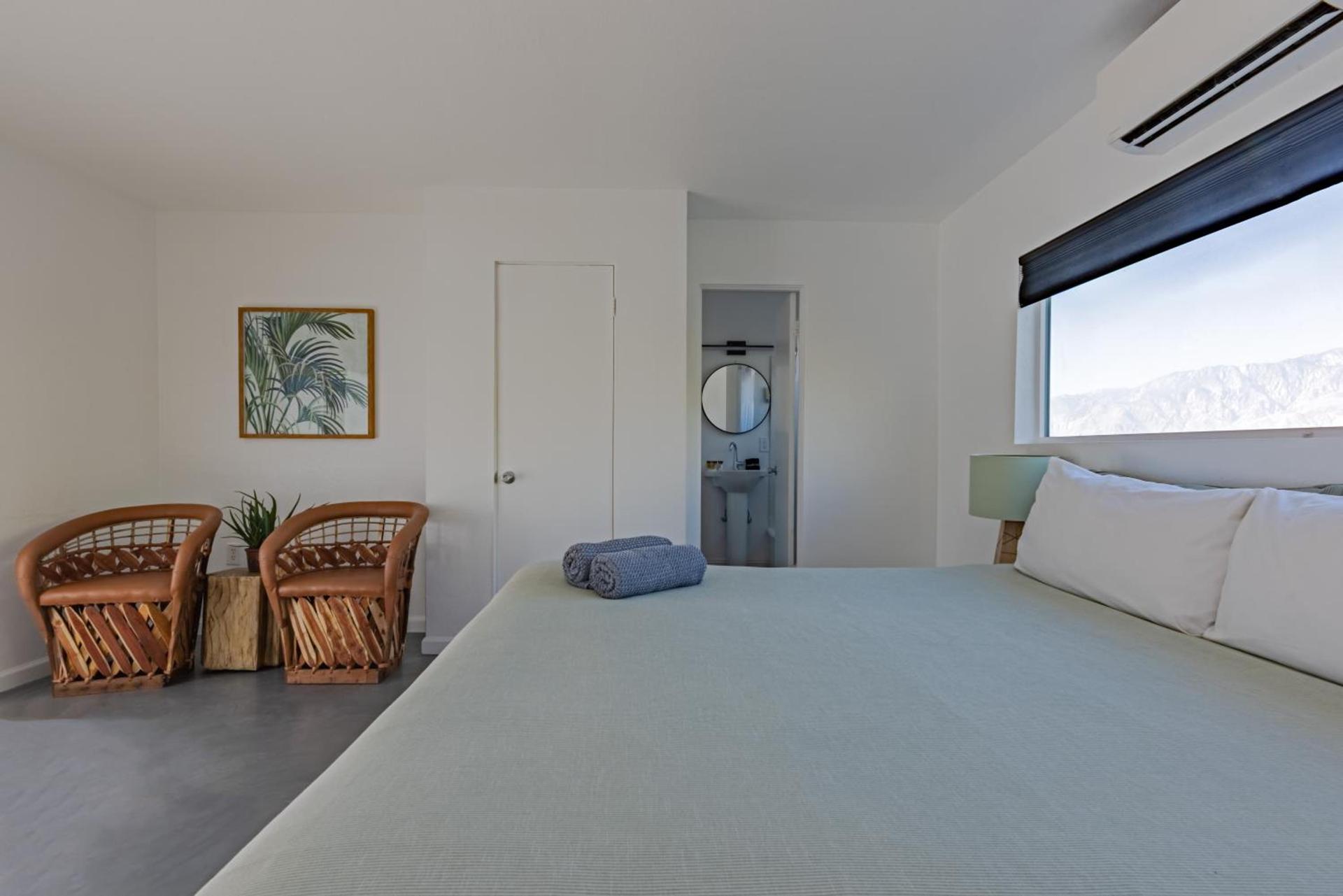 Desert Hot Springs Inn photo 16