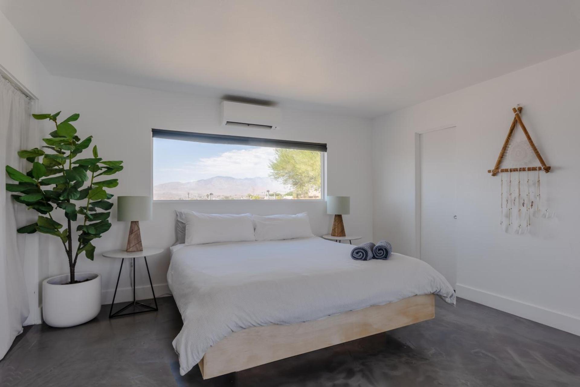 Desert Hot Springs Inn photo 25