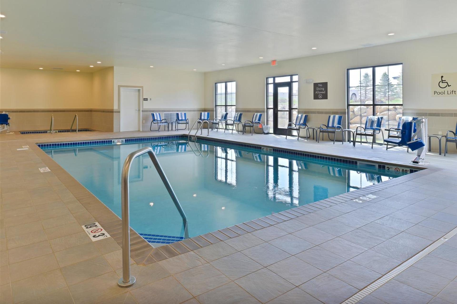 Comfort Inn & Suites West - Medical Center photo 36