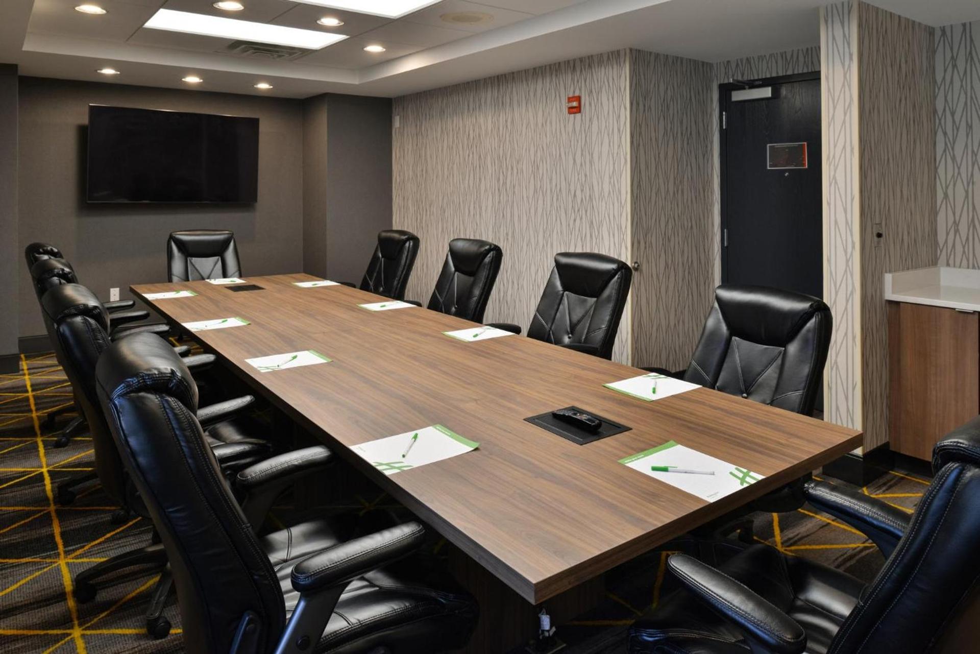 Holiday Inn Hotel & Suites Overland Park-Convention Center by IHG photo 44