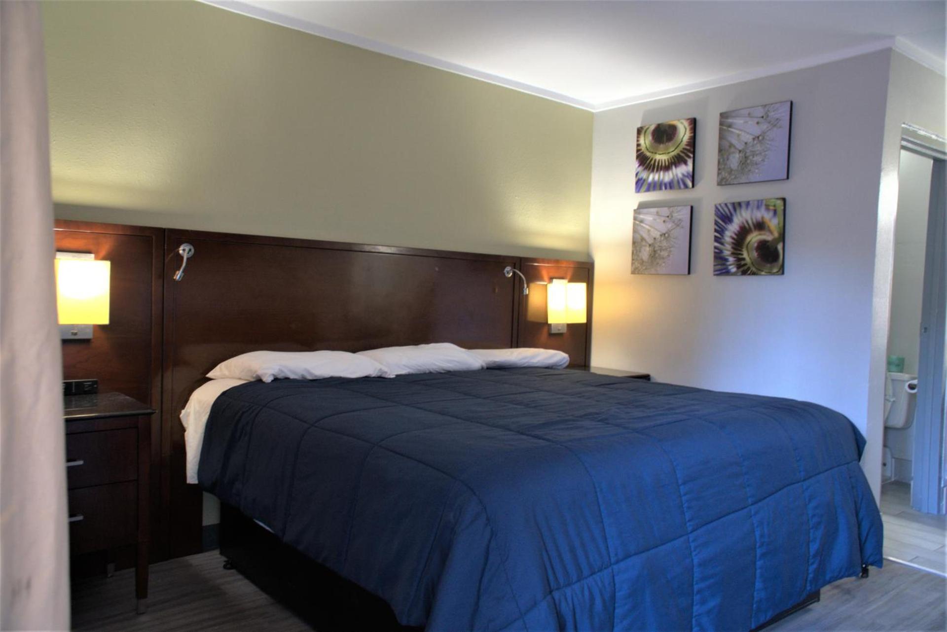 Eastern Shore Motel photo 8