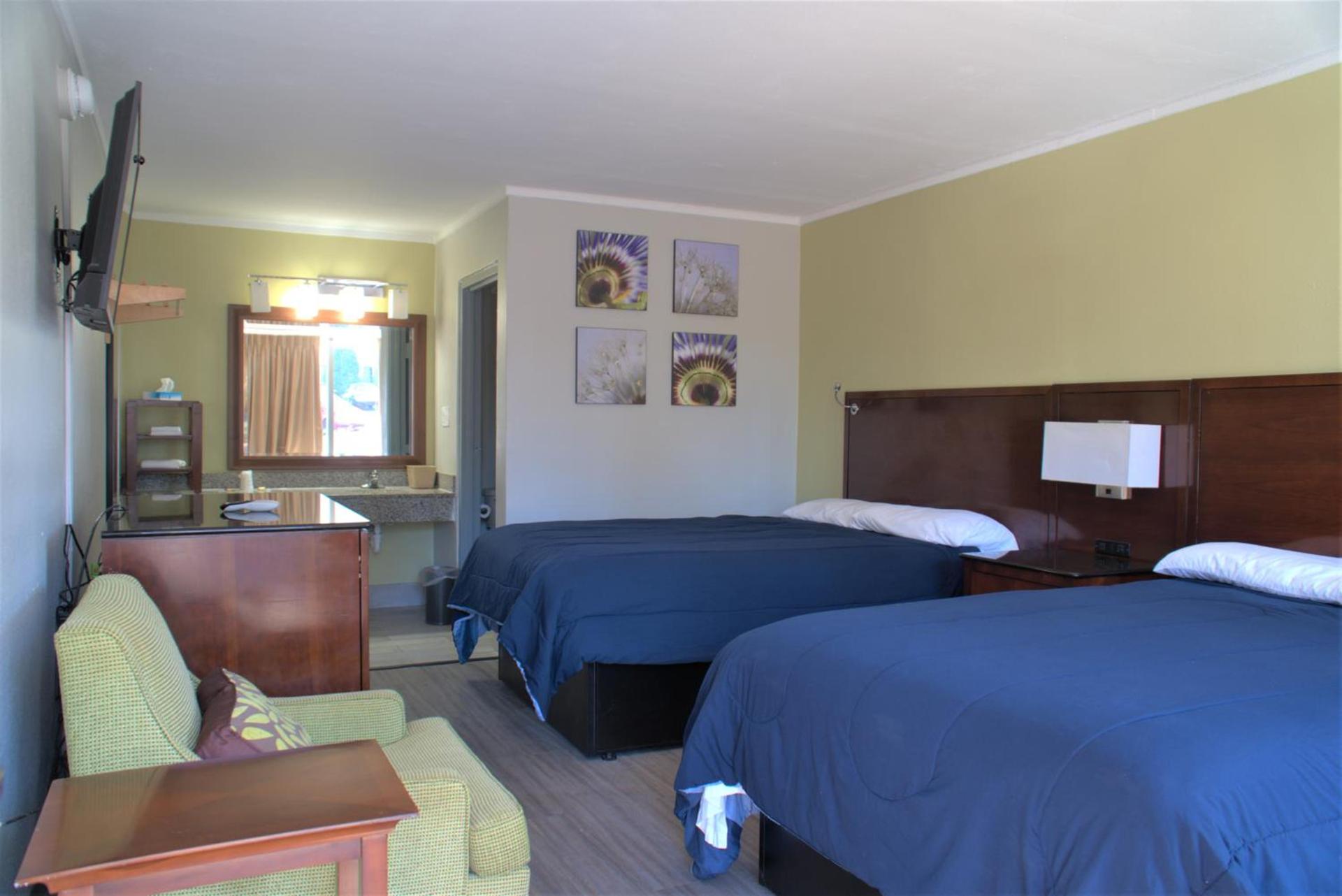 Eastern Shore Motel photo 4