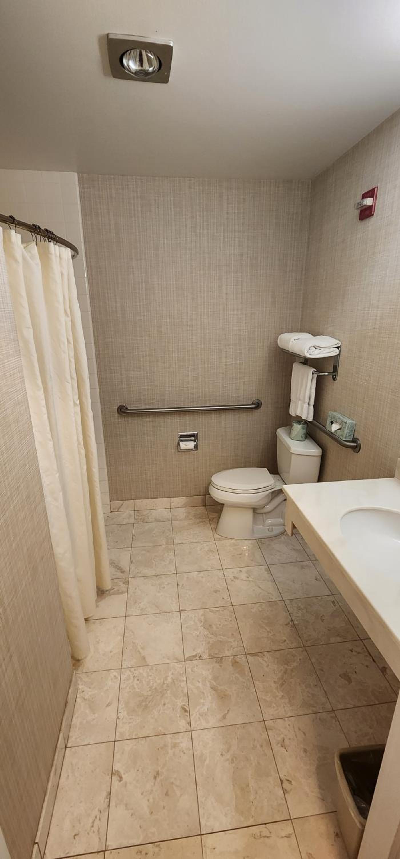 Chelsea Inn photo 25