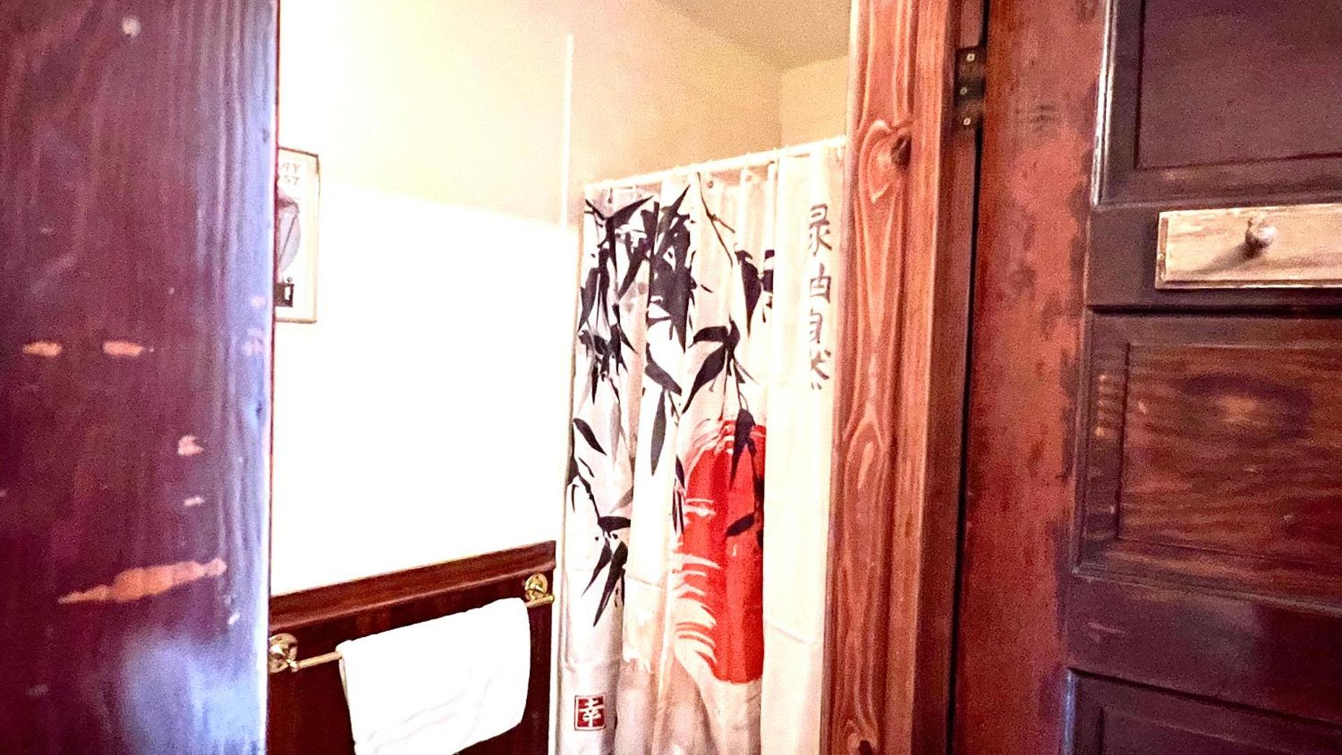 Hotel La More at The Bisbee Inn photo 18