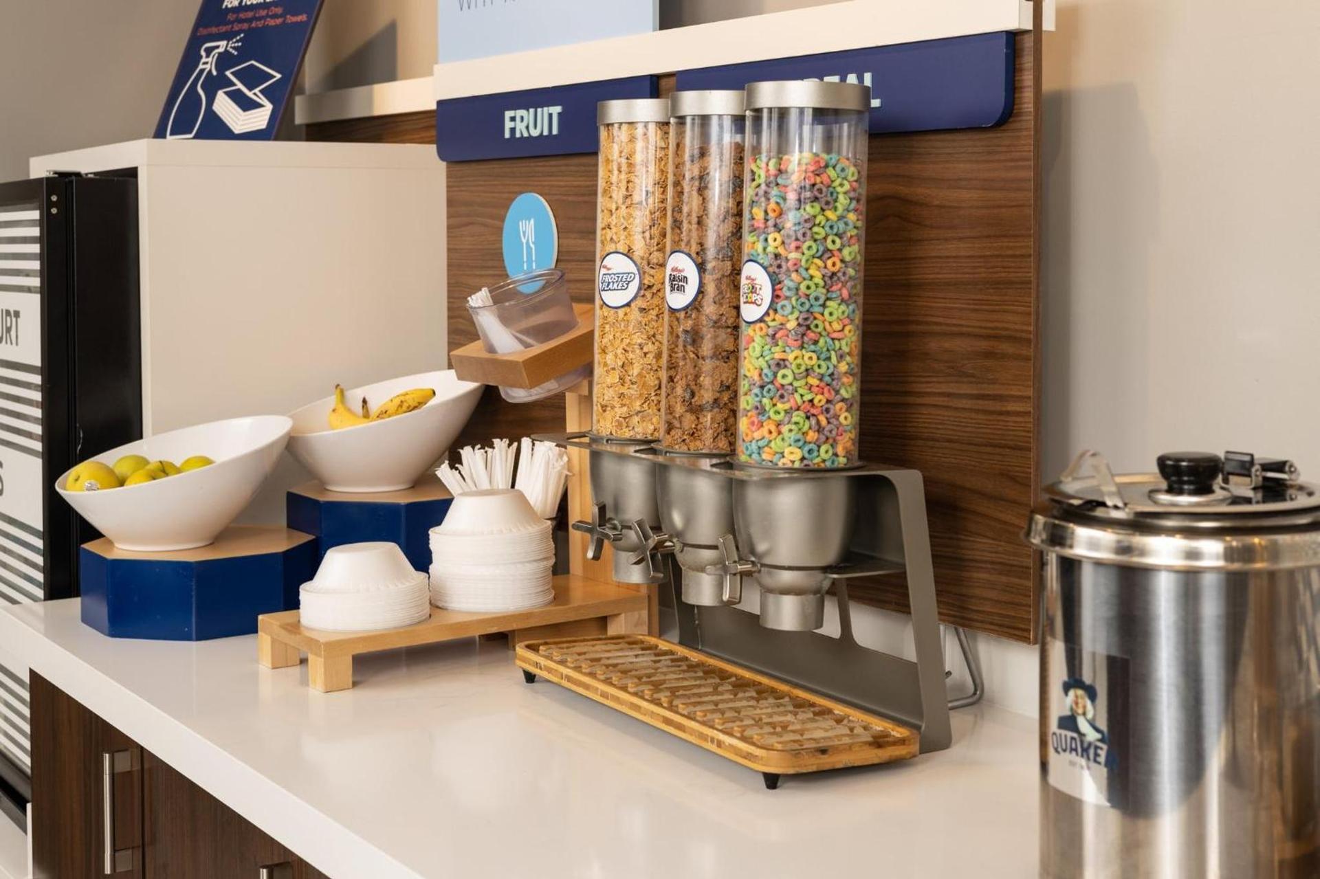 Holiday Inn Express Hotel & Suites Festus-South St. Louis by IHG photo 23