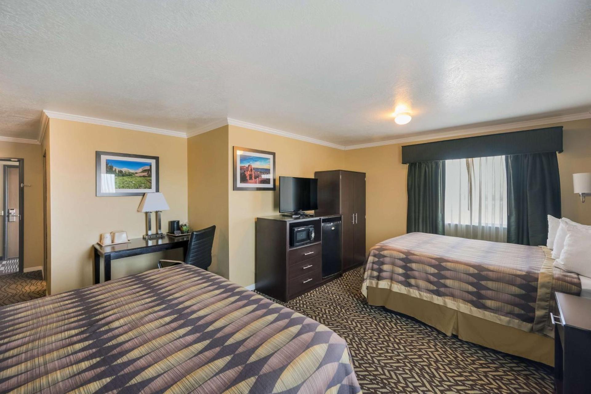 Best Western Richfield Inn photo 13