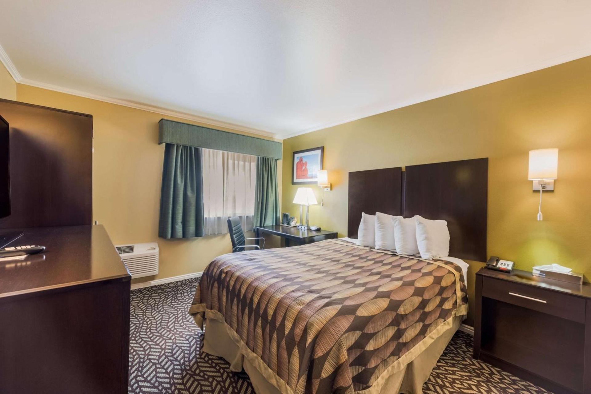 Best Western Richfield Inn photo 16