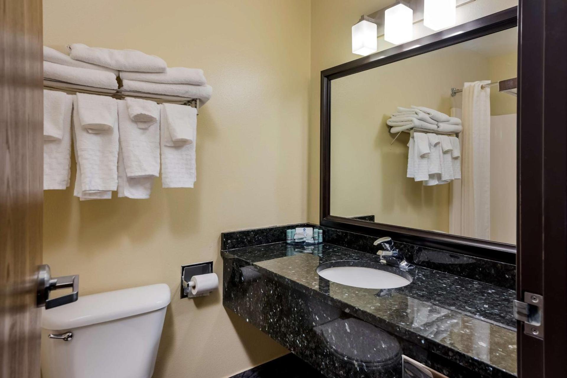 Best Western Richfield Inn photo 22