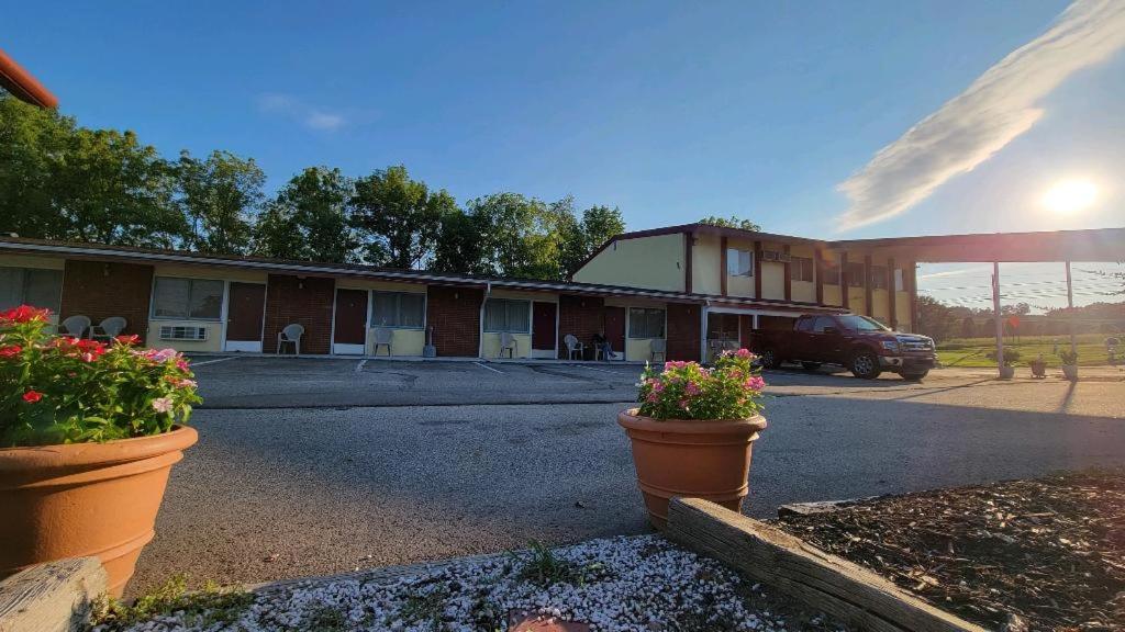 Sussex Motel photo 12