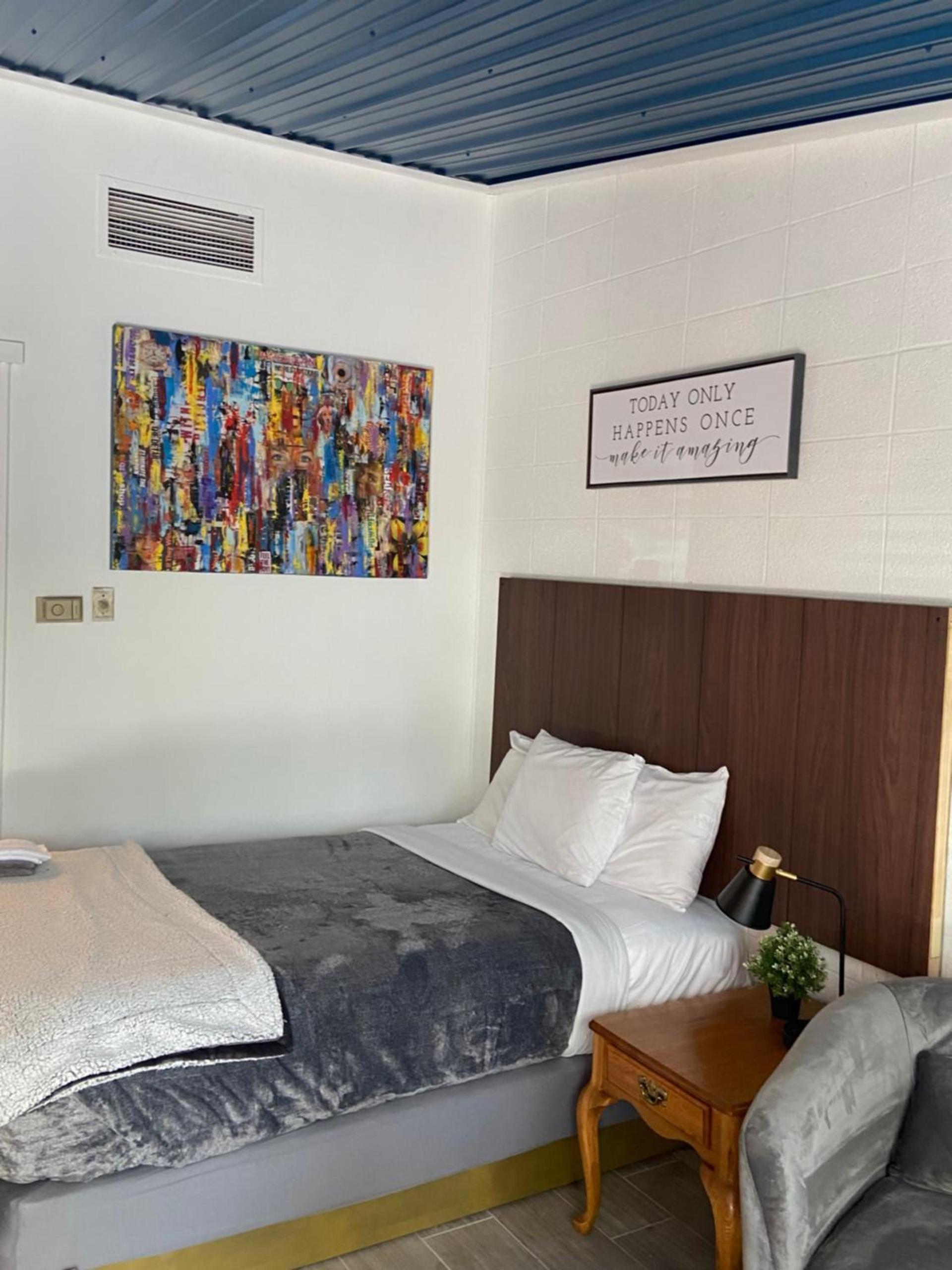 Sussex Motel photo 38