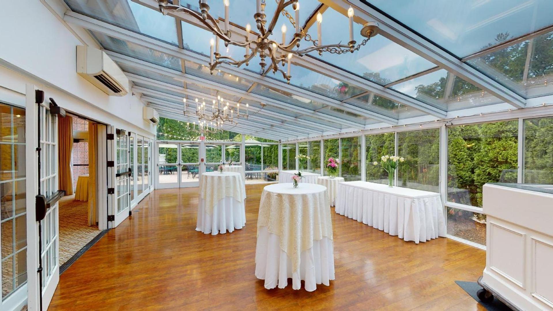 The Simsbury Inn photo 9