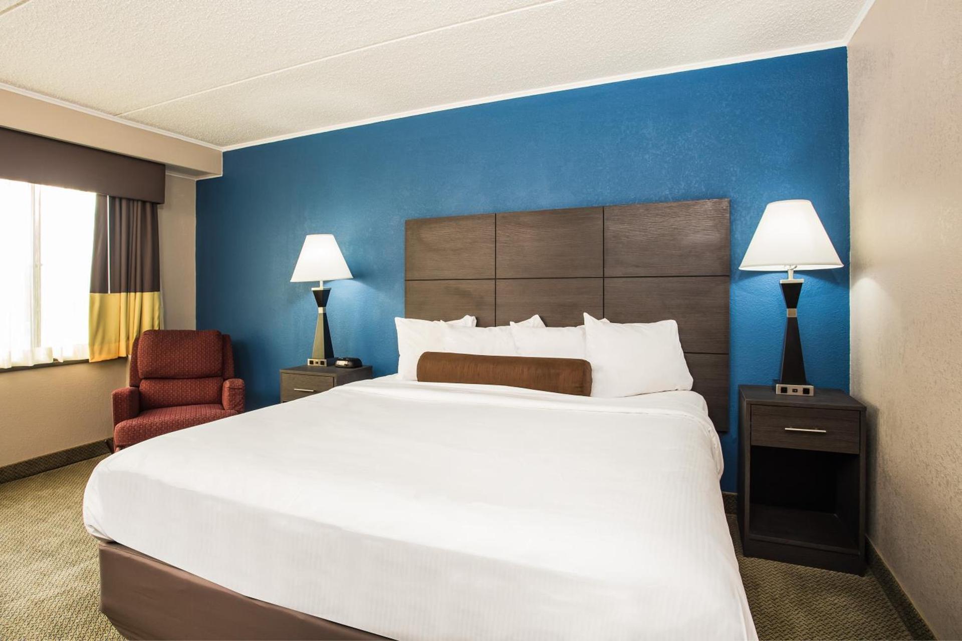 Baymont by Wyndham Appleton photo 20