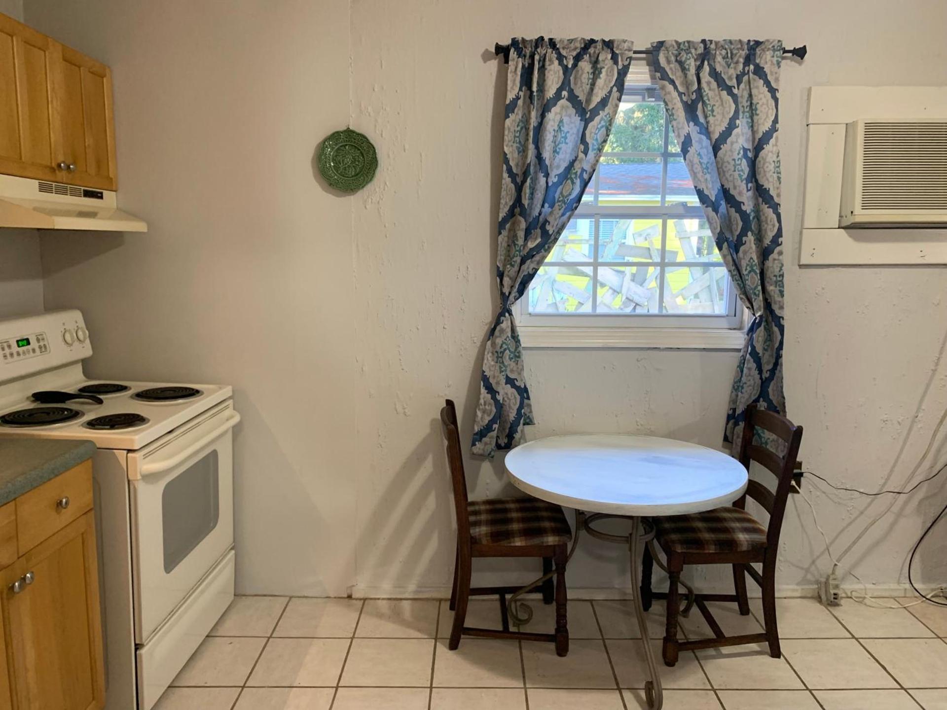 Nature Coast Inn & Cottages photo 65