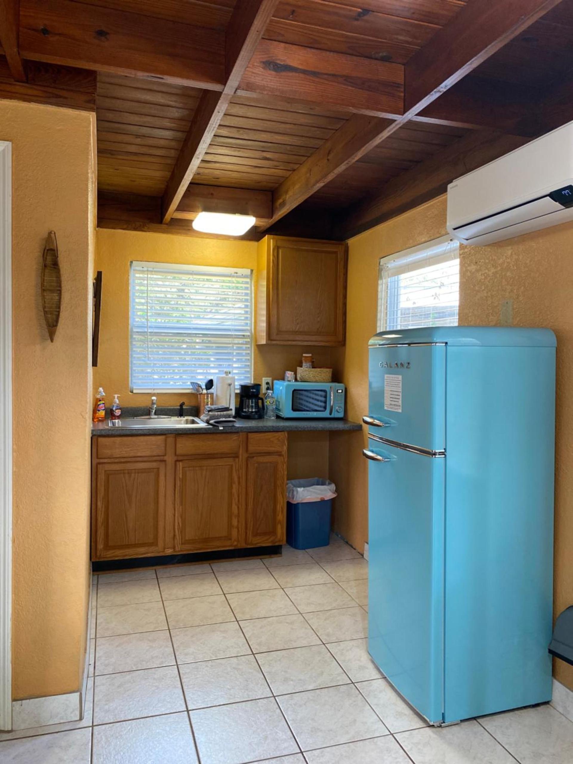Nature Coast Inn & Cottages photo 77