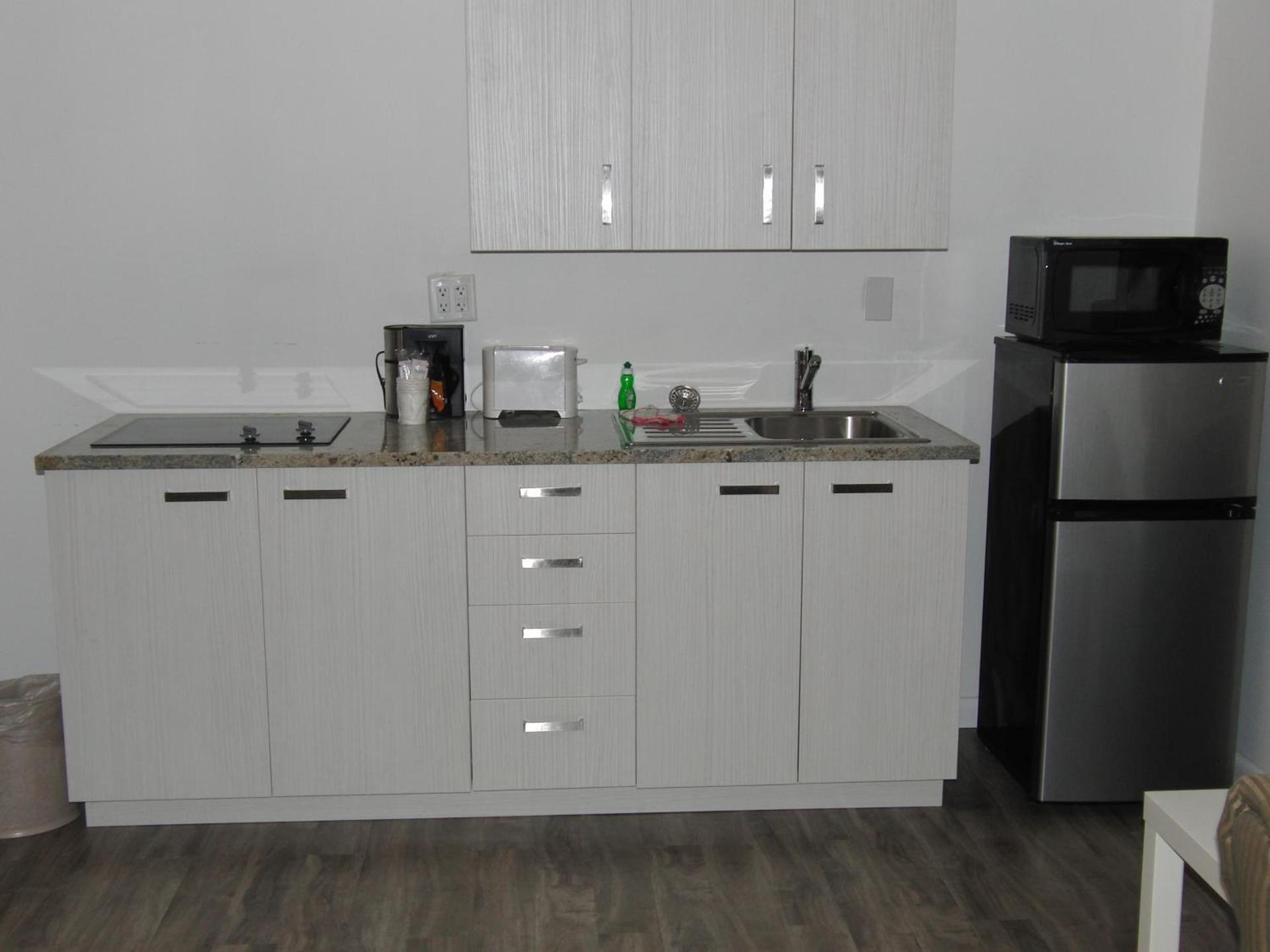 Regency Inn & Suites Sarasota photo 32