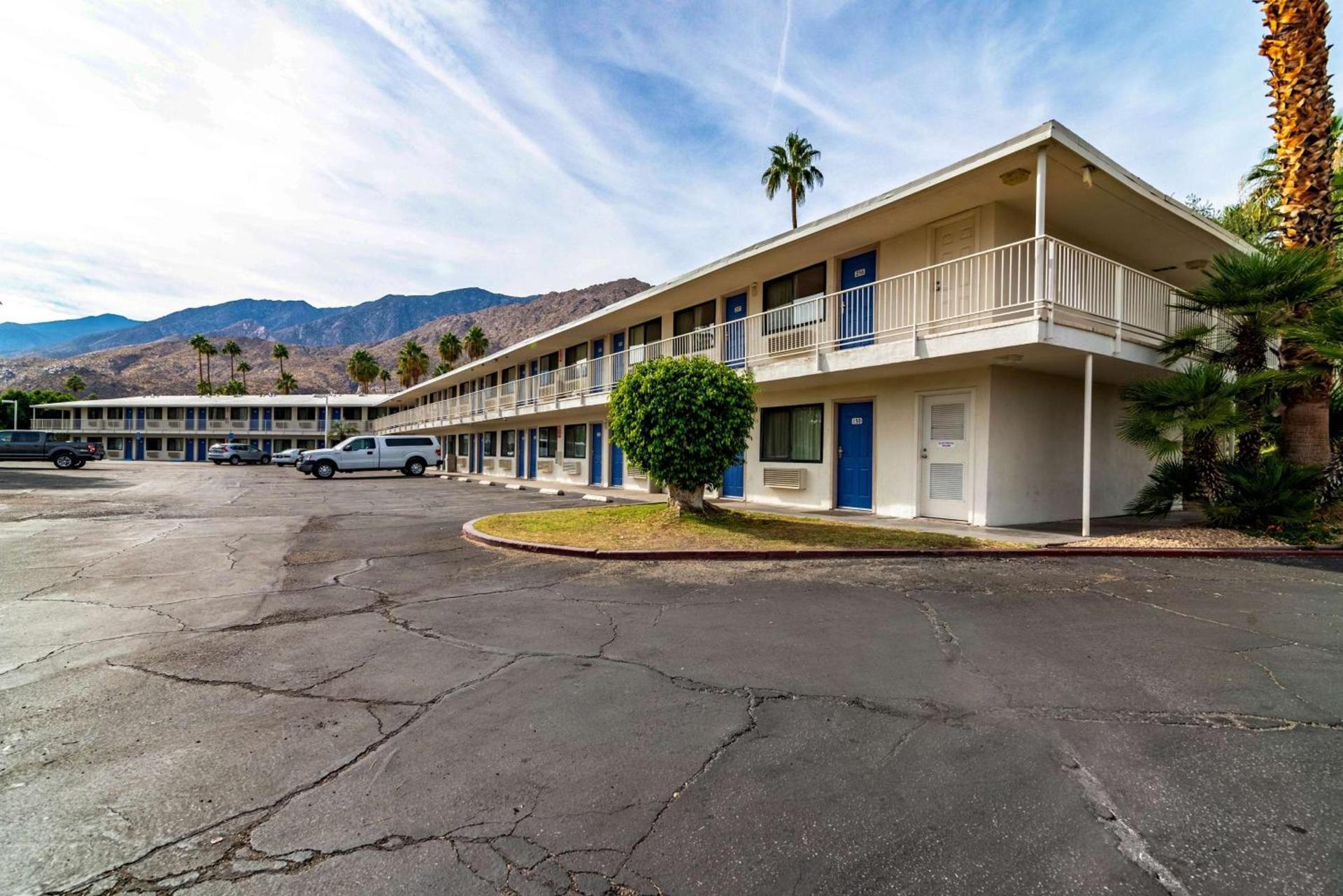 Motel 6-Palm Springs, CA - East - Palm Canyon photo 6