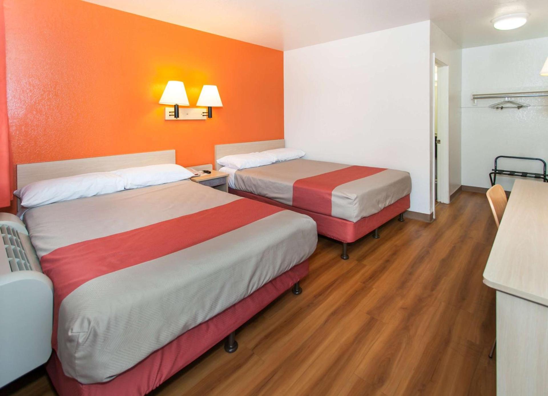 Motel 6-Rosemead, CA - Los Angeles photo 18