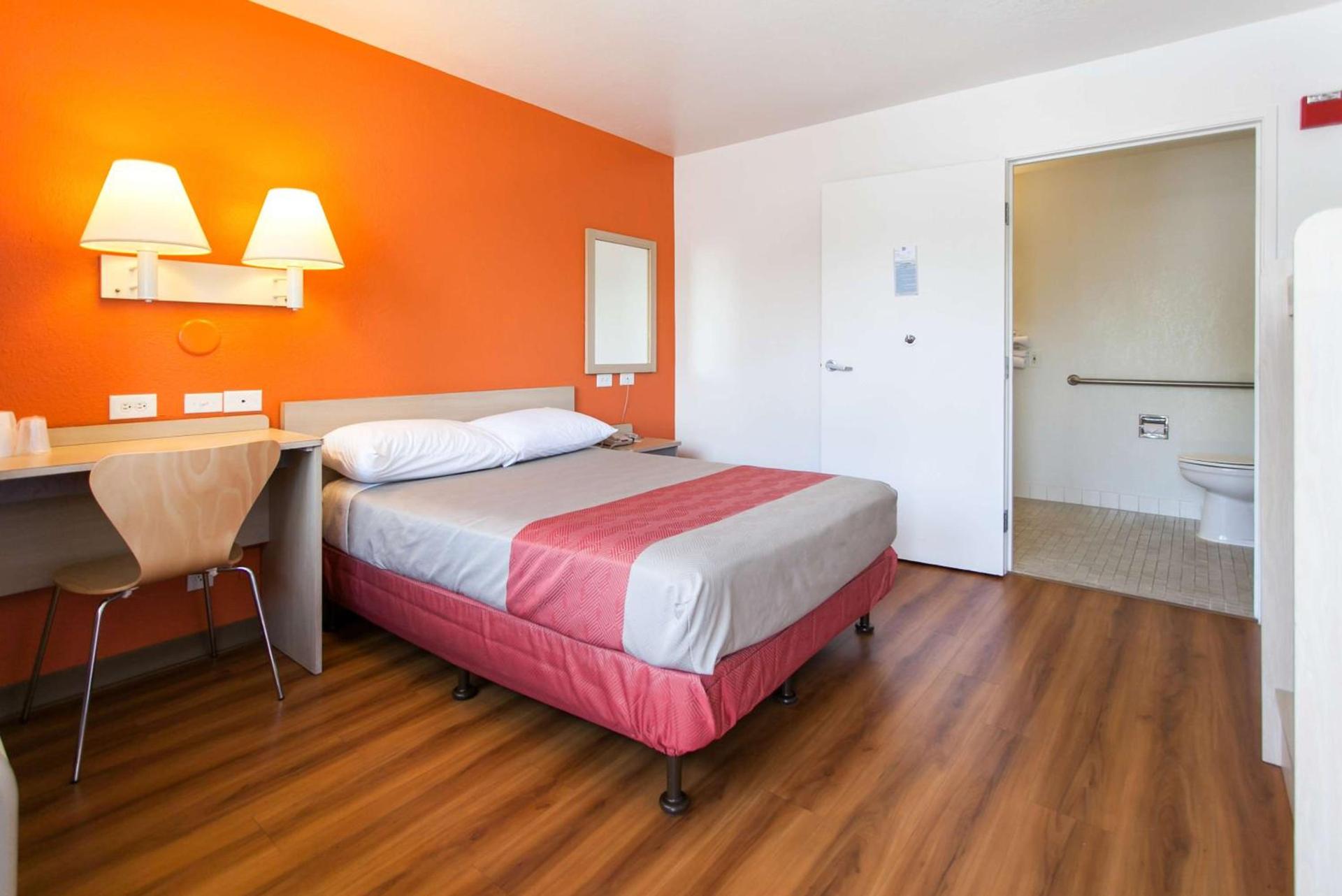 Motel 6-Rosemead, CA - Los Angeles photo 20