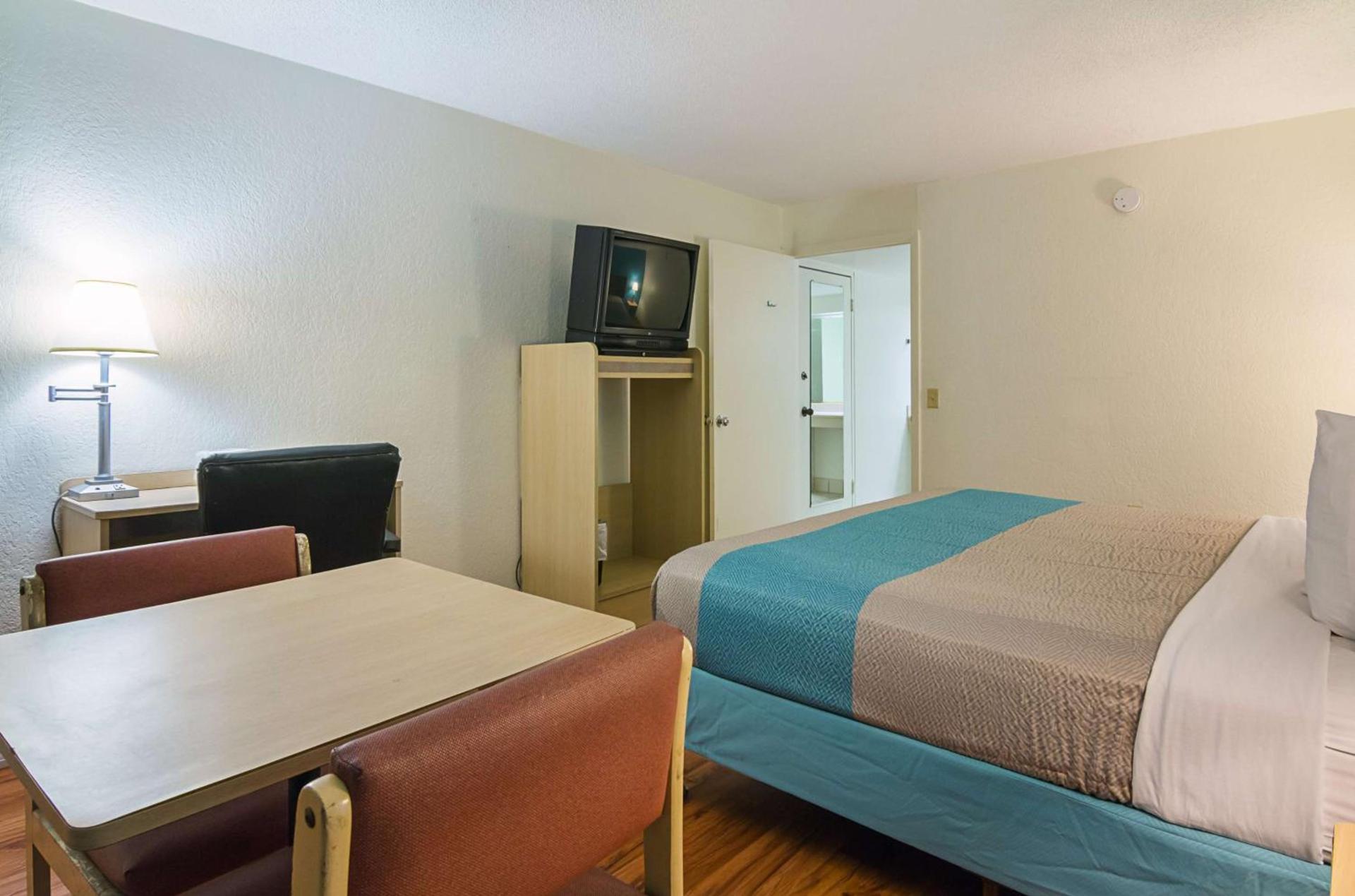 Motel 6-Ocala, FL - Conference Center photo 18
