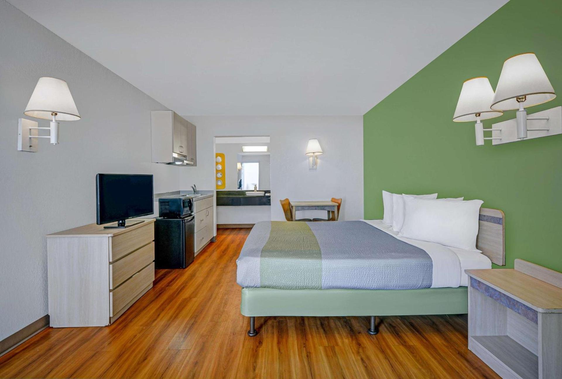 Motel 6-Tallahassee, FL - Downtown photo 11