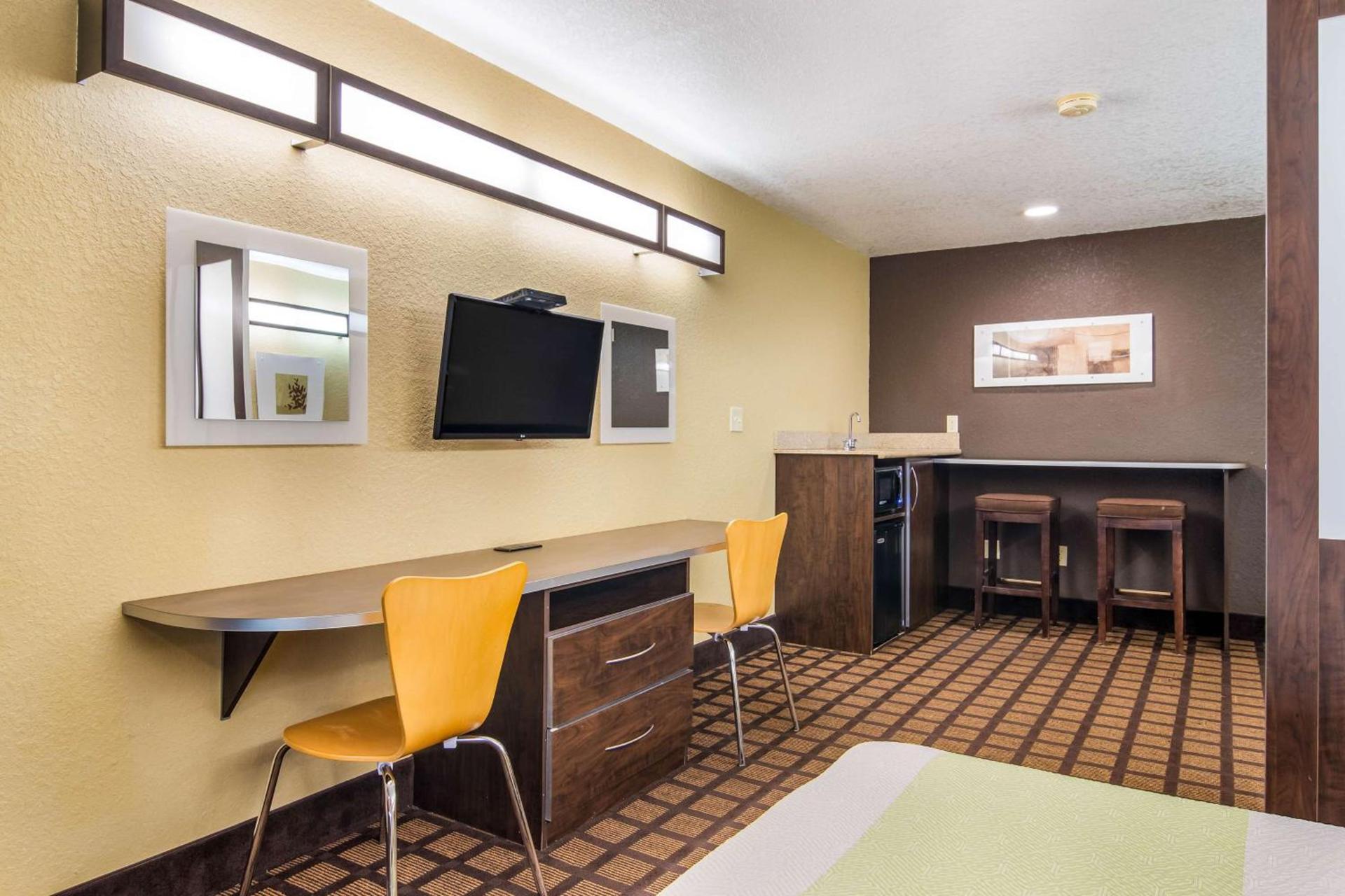 Motel 6-Canton, GA photo 5