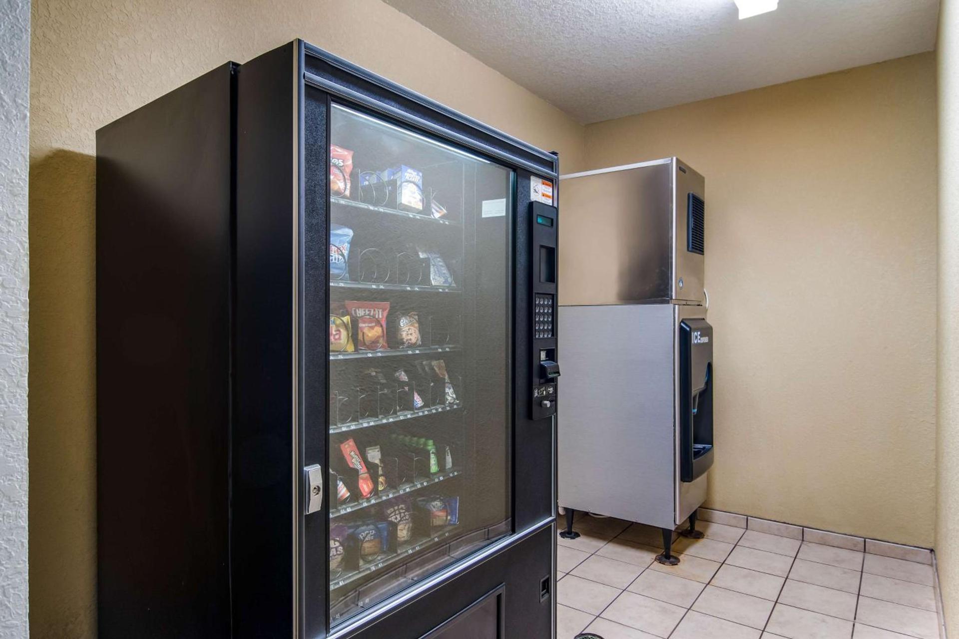 Motel 6-Canton, GA photo 25