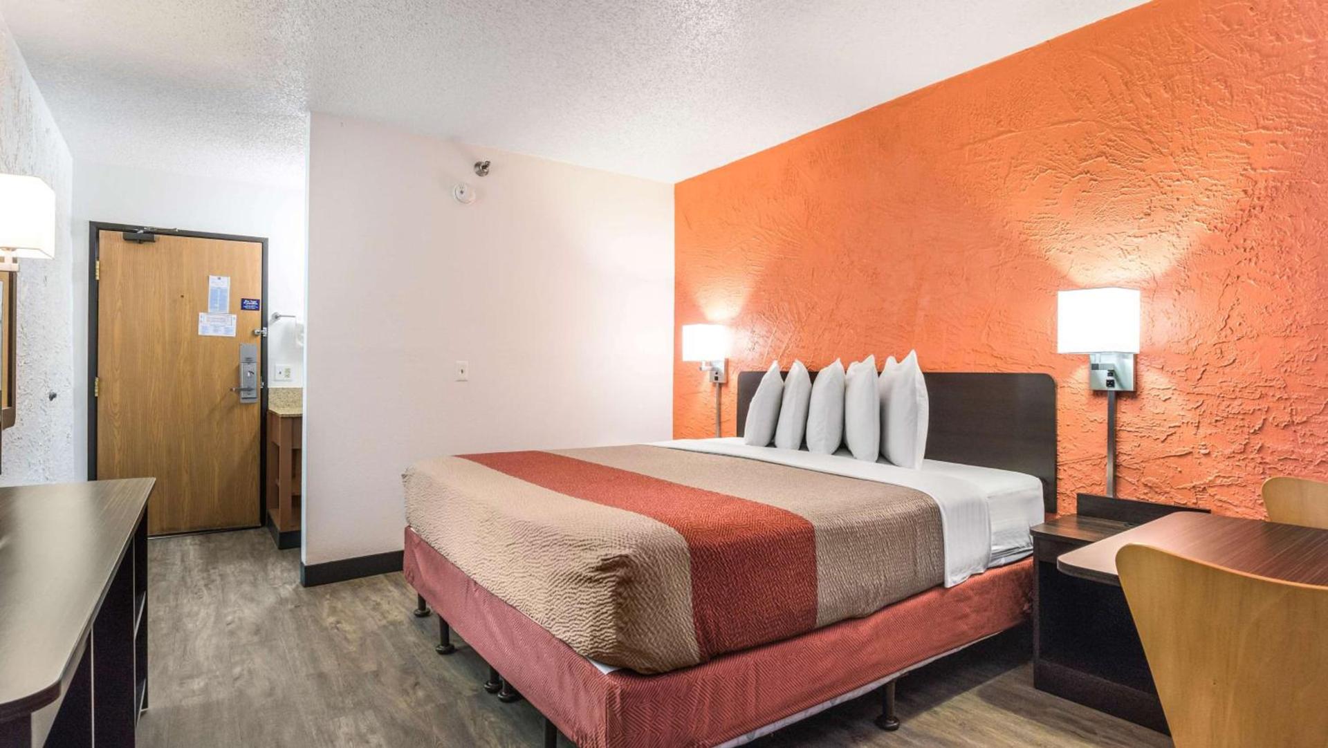 Motel 6-Elk Grove Village, IL photo 8