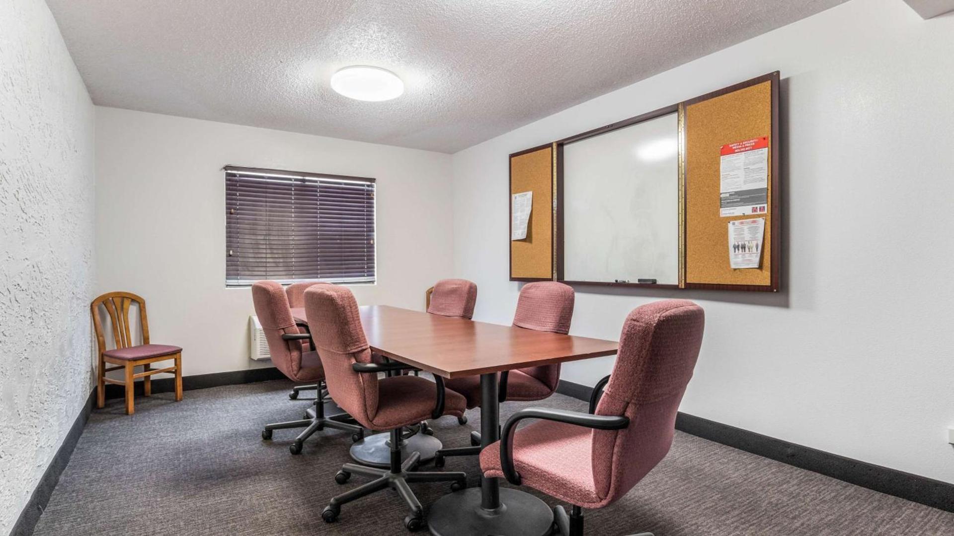 Motel 6-Elk Grove Village, IL photo 21