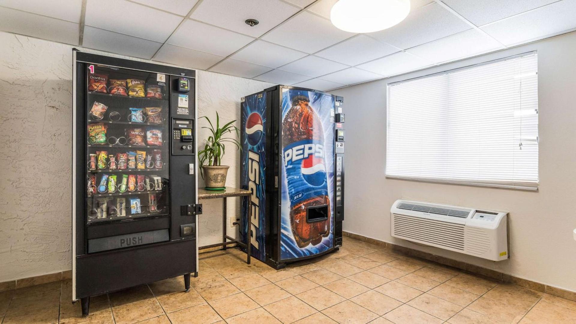 Motel 6-Elk Grove Village, IL photo 26