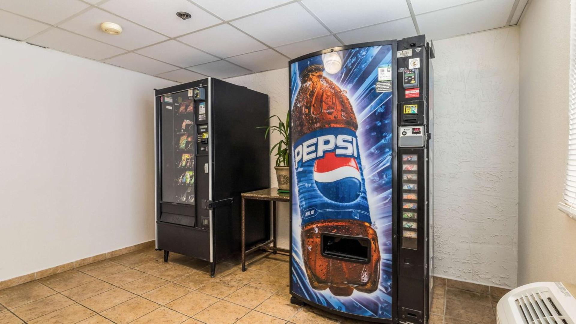 Motel 6-Elk Grove Village, IL photo 27