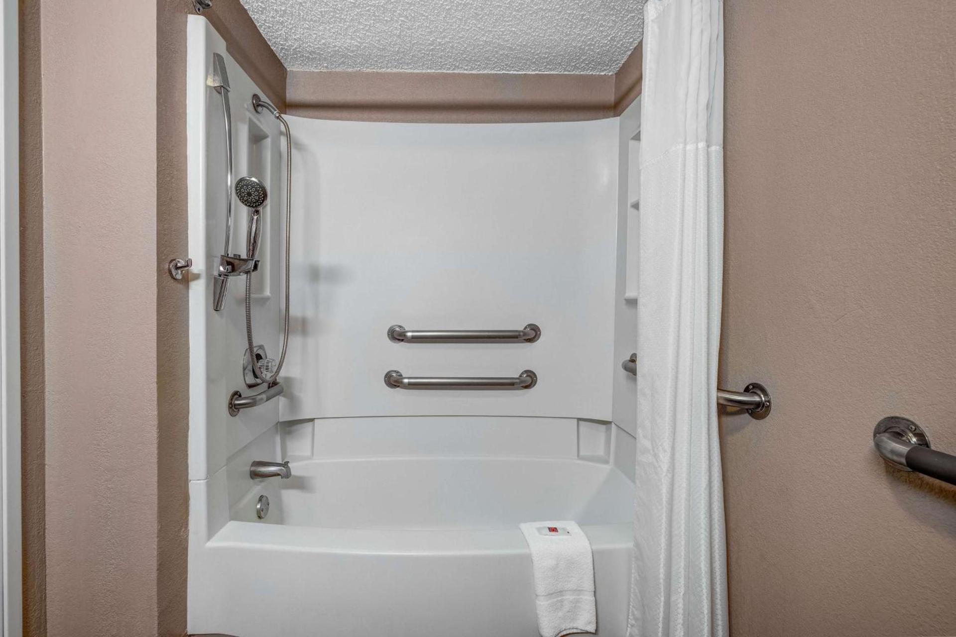 Motel 6-Elk Grove Village, IL - O'Hare photo 20