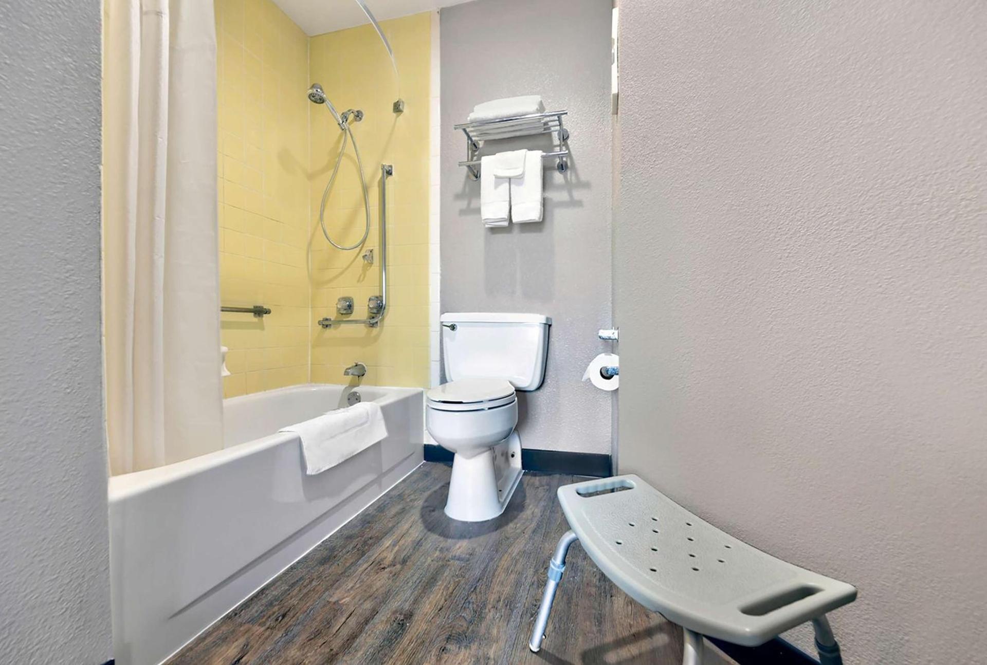 Motel 6-Cedar Rapids, IA - Airport photo 19